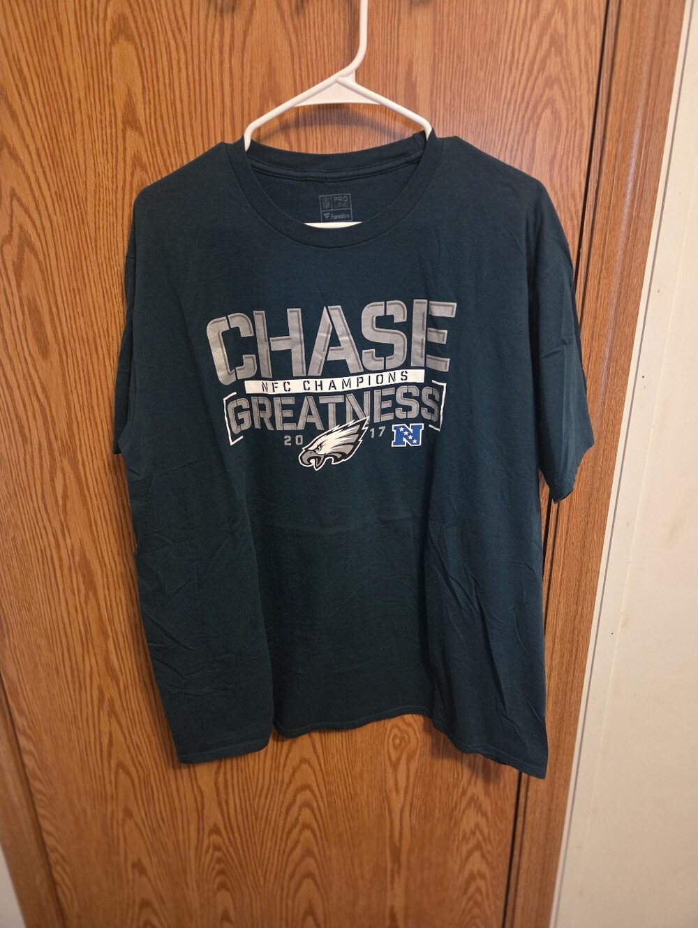 Fanatics Philadelphia Eagles Shirt Sz XL Men's NWOT NFL